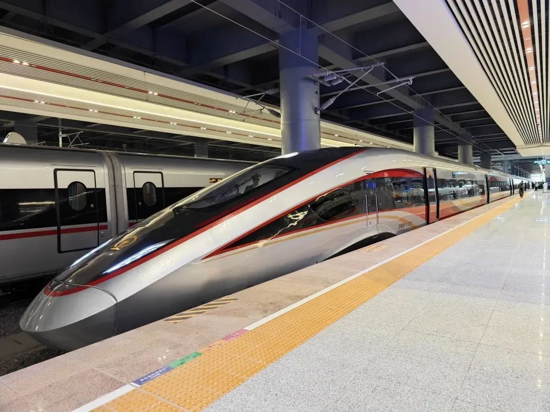 itc Railway Transmit Audiovisual Solution for Guangzhou Baiyun Station (8).jpg